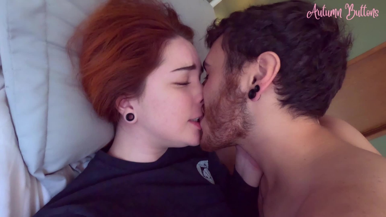 Autumn Buttons Gets Giant Load After Long Trip | Hairy Pussy Scene