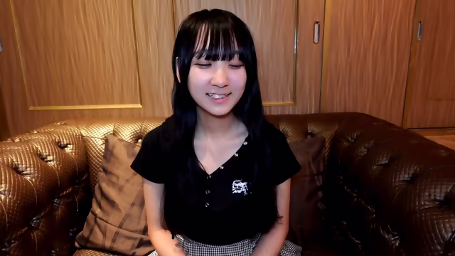 Natural Bush Japanese Woman Teases Her Furry Pussy Close-Up